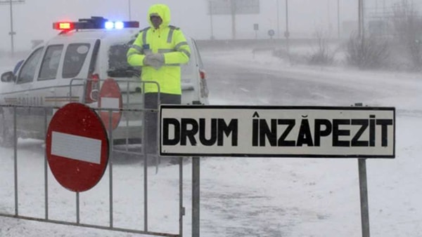 Trafic oprit pe DN 1A, în Braşov, din cauza zăpezii