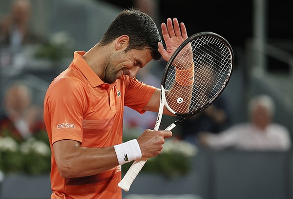 Djokovic, campion la Roma. Sportivul sârb l-a învins în două seturi pe grecul Tsitsipas