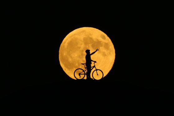 Eclipsă de Lună, vizibilă din România, în noaptea de duminică spre luni